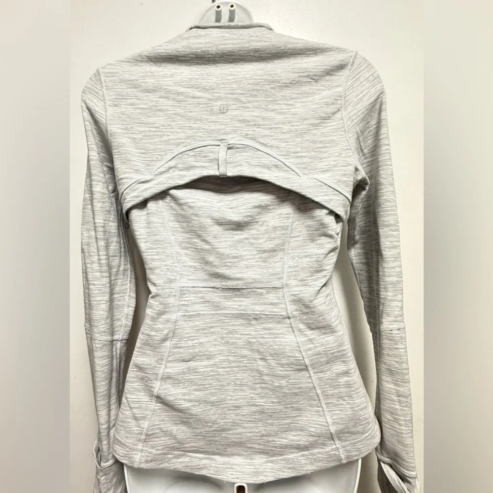 Lululemon Define Jacket in the color 